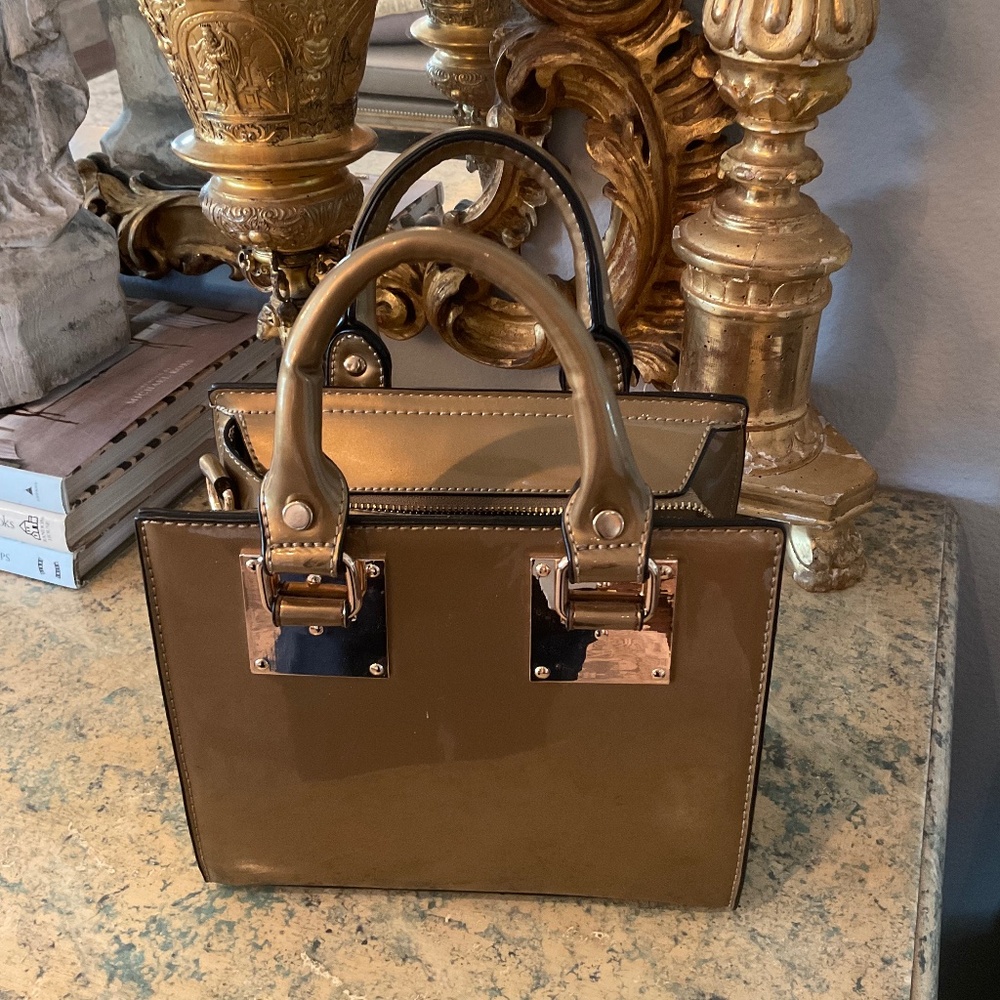 Small structured faux patent gold leather